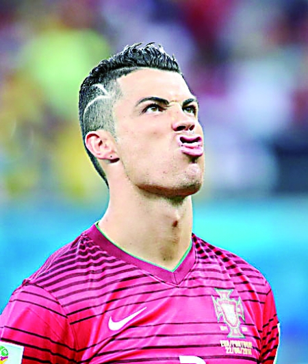 巴塞罗那主帅弗利克淡化了球队在西甲联赛榜首的领先优势（弗利克低调看待巴萨在西甲的榜首优势）