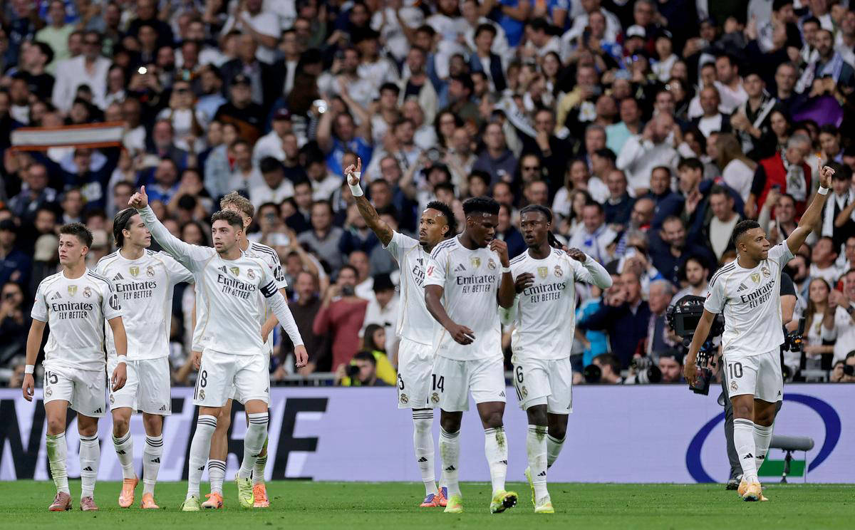 埃迪·豪：戈登、利夫拉门托接近复出；托纳利、波普可以出战（埃迪·豪：戈登、利夫拉门托复出在即，托纳利与波普可出场）