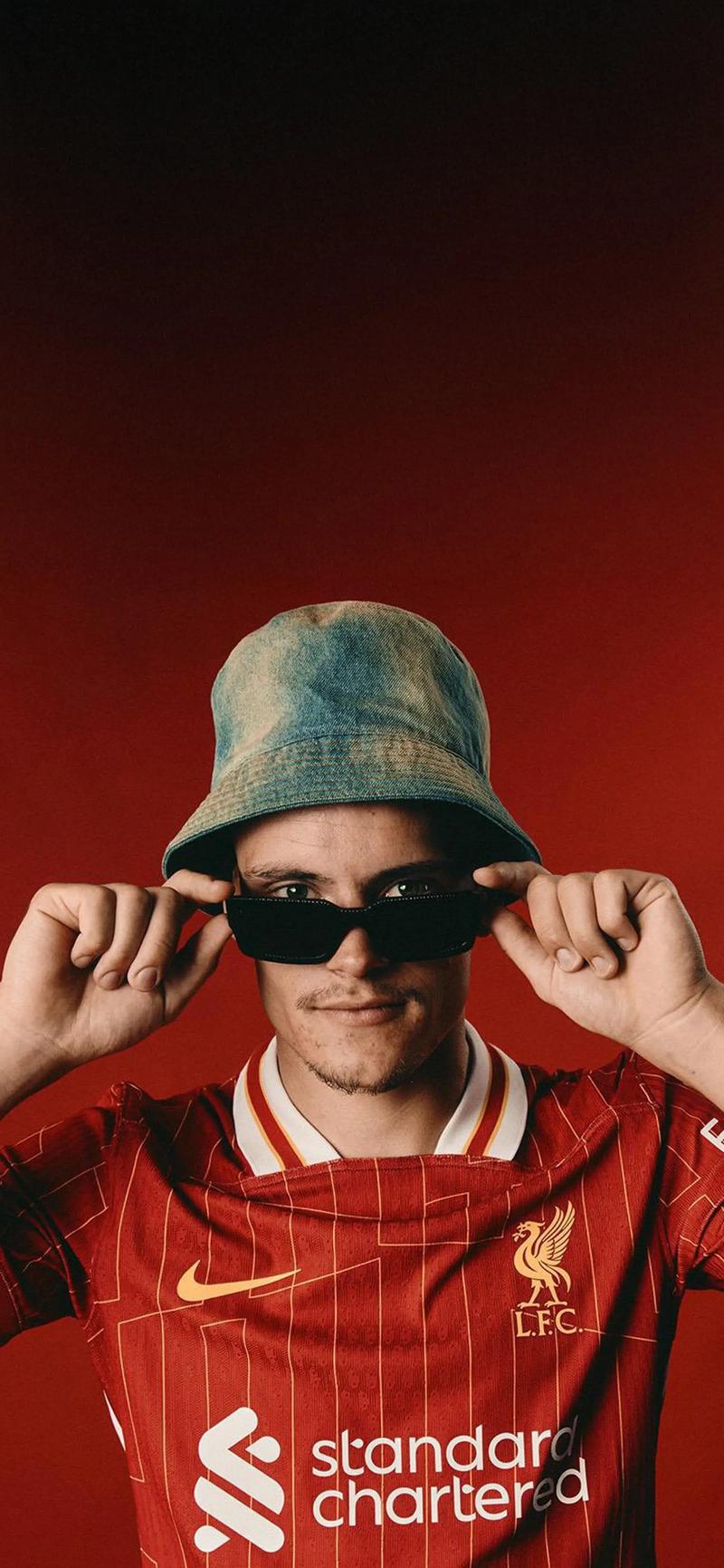 博主：国安今天前往河内，因当地训练条件不佳今晚直接去踩场（博主透露：国安今赴河内，当地训练条件不佳，今晚将直接踩场）